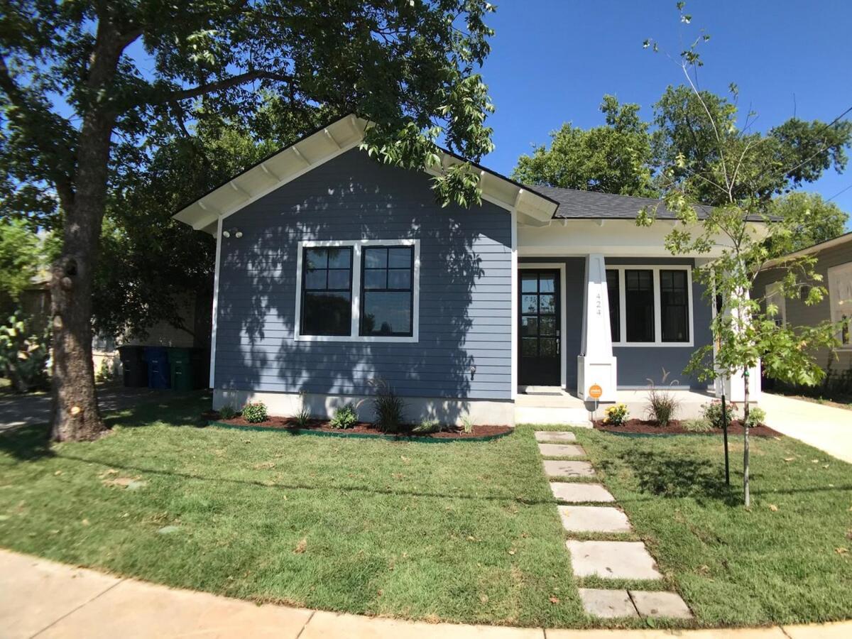 Holiday home Discover The Riverwalk From New Craftsman Family