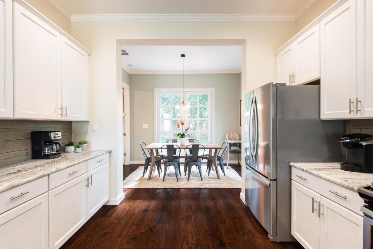 Discover The Riverwalk From New Craftsman Family Holiday home San Antonio